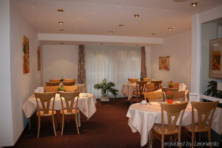 Invite Hotel Nuernberg City Restaurant billede